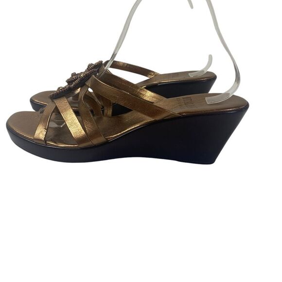 Italian Shoemakers 10.5 beaded/ slip on wedge metallic bronze sandals - Picture 5 of 10